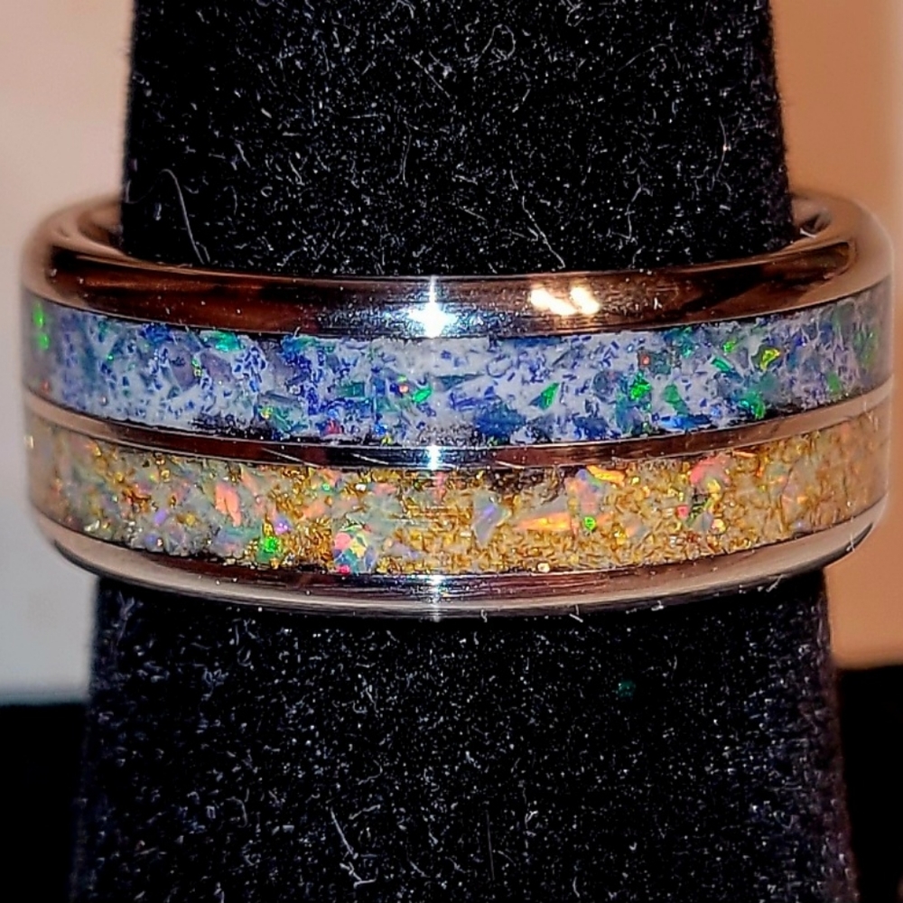 Custom handmade opal glow ring - Picture 3 of 7